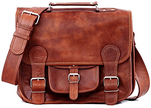 Shoulder bag M with pocket on the front, the right size for a vintage leather messenger bag 