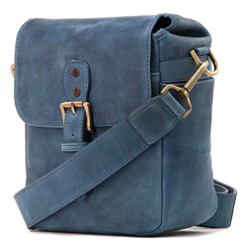 Rectangular camera bag camera bag in blue leather with shoulder strap