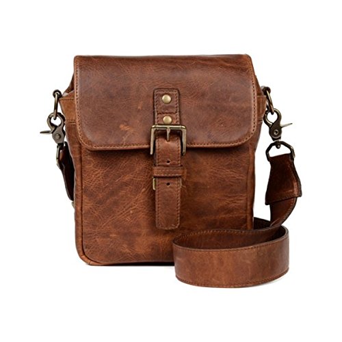 Carefully designed interior for this rectangular camera bag, ultra-compact leather camera bag, honey leather men's camera bag, Ona