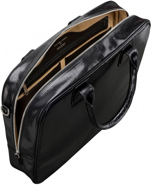 Briefcases and handbags for Lawyers, masters of elegance...