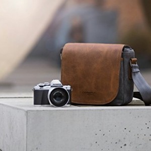 Urban leather camera bag