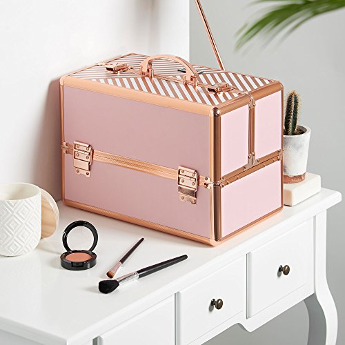 Pink Blush ultra compact make-up case with mirror