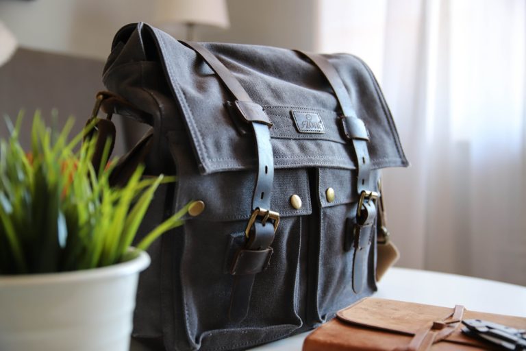 What is a perfect bag for a teacher ?